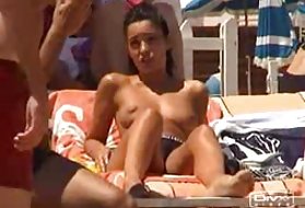 Γυμνή Ηδονοβλεψίας binteosej γυμνή teen beach babes - ηδονοβλεψίας πορνό φωτογραφίες ασήμι