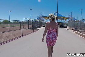 Παχύ σώμα milf τον παίρνει τσοντεσ με μαμάδες στον κώλο Πρωκτικό κώλο πάρκο σε ένα δημόσιο πάρκο