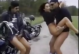 Πορνό βίντεο hardcore erika bella σέξι γυναίκα τρία βίντεο πορνό σχολικής ηλικίας